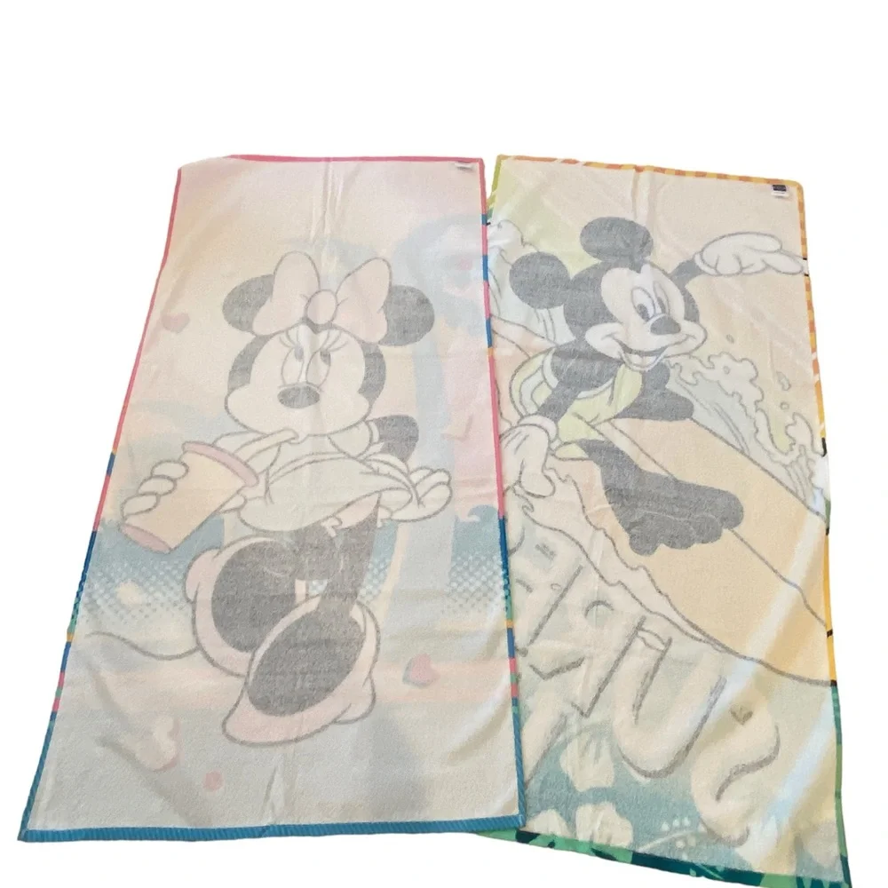 THE BIG ONE Kids Mickey Mouse and Minnie Mouse Beach Towels Set of 2